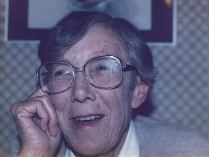 Con-Irwin-portrait-cropped