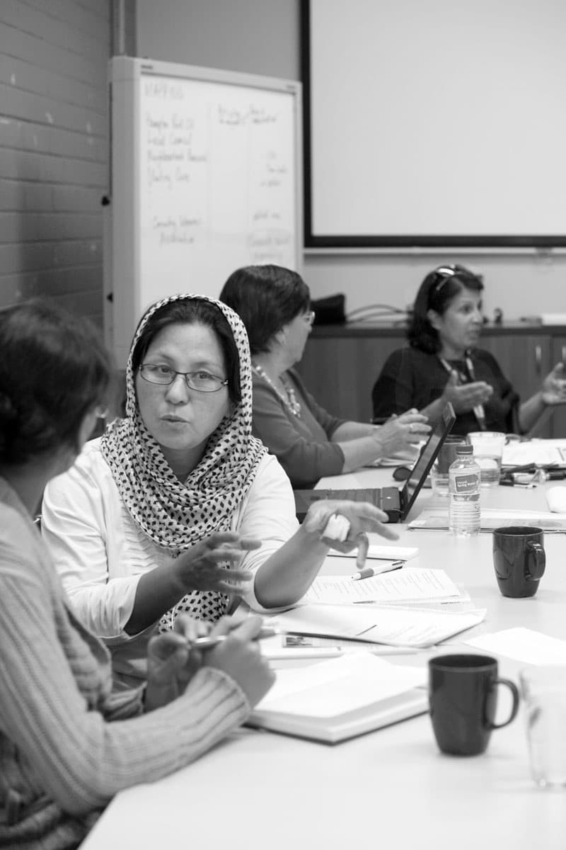 Yes We Can – Training and Mentoring Migrant and Refugee Women to improve their access to funding