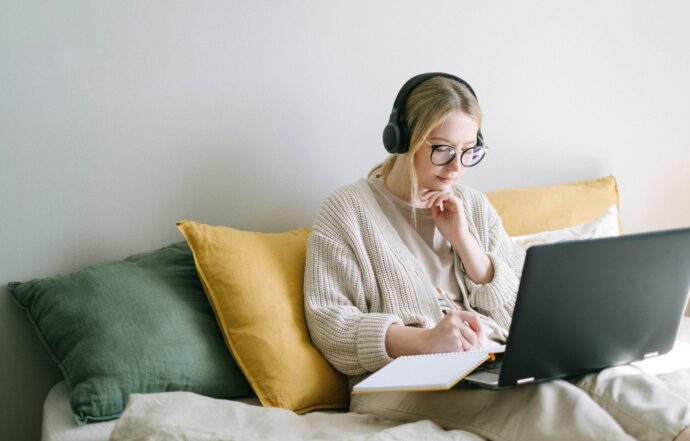 How to start conversations about menstruation in your workplace